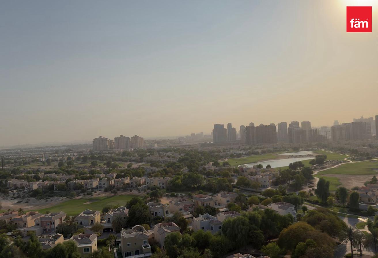 Top views | multiple cheques | furnished | vacant photo 5
