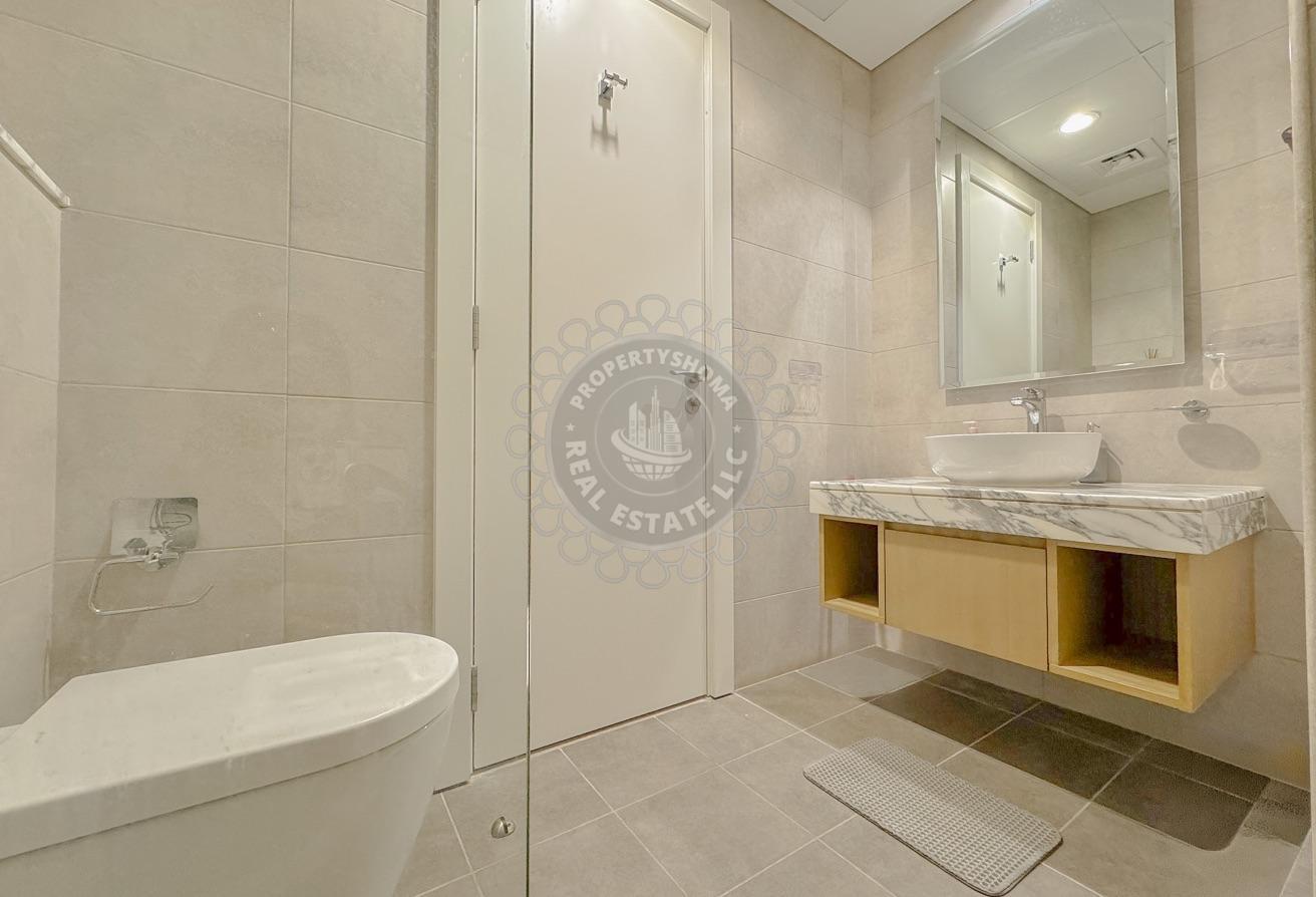 Canal View | Best Layout | 1BR Furnished Apt photo 12