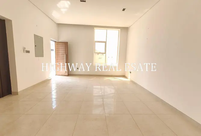156013528 - Property Image 3