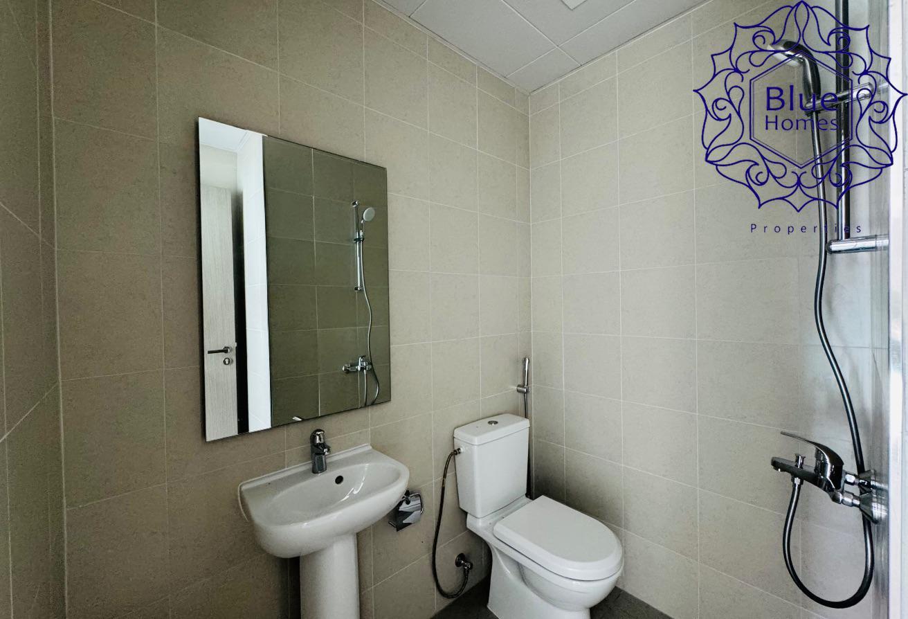 Fully Panoramic View 2+MAID READY TO MOVE photo 15