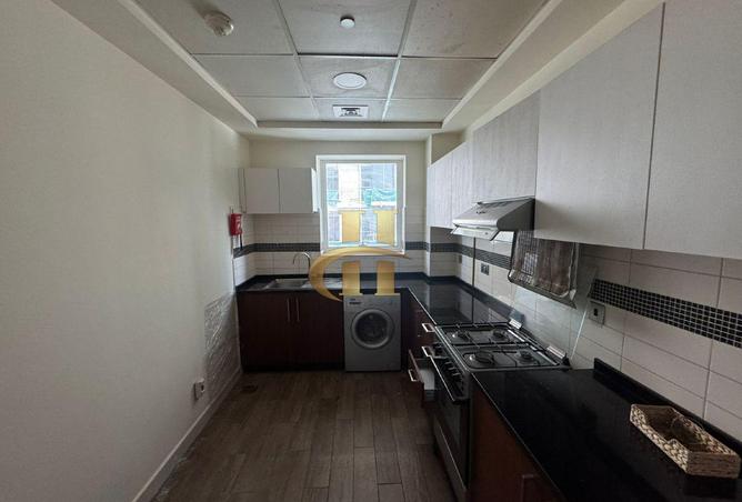 83212213 - Property Image 2