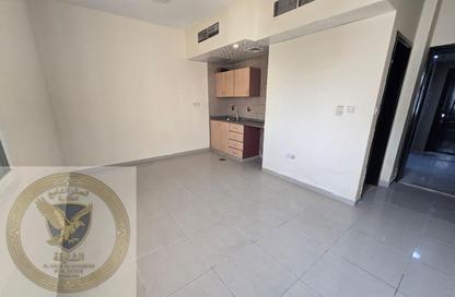Apartment - Studio - 1 Bathroom for rent in Al Qulaya'ah - Al Sharq - Sharjah Apartment - Studio - 1 Bathroom for rent in Al Qulaya'ah - Al Sharq - Sharjah