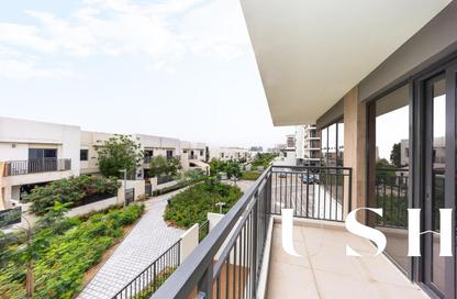 Apartment - 3 Bedrooms - 3 Bathrooms for sale in Holland Gardens - Town Square - Dubai