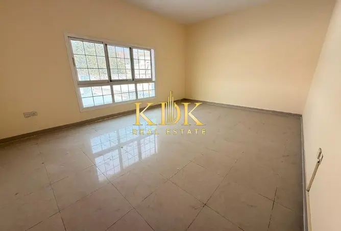 132015235 - Property Image 3