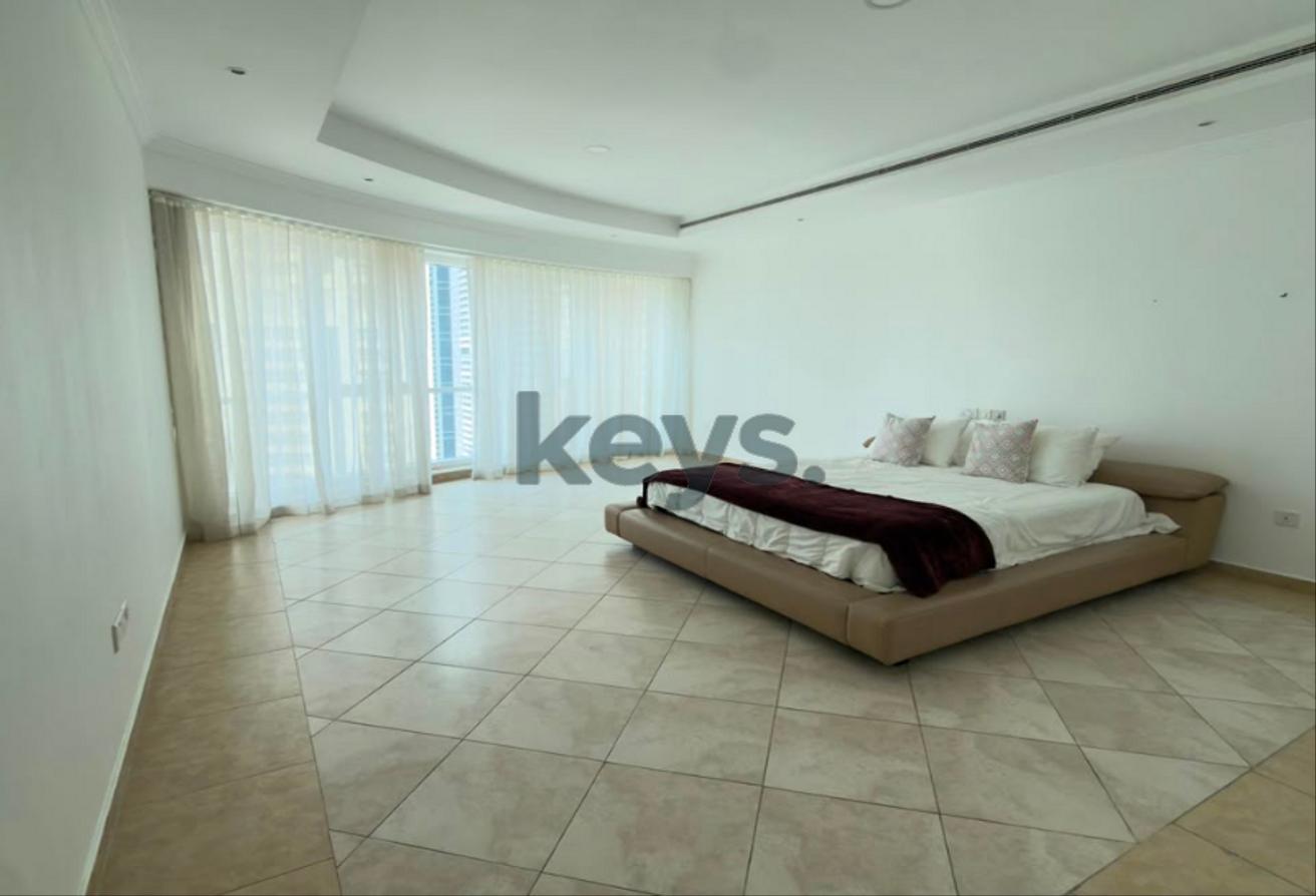 Spacious 3BR + Maid | Vacant | Unfurnished | Dubai Marina photo 13