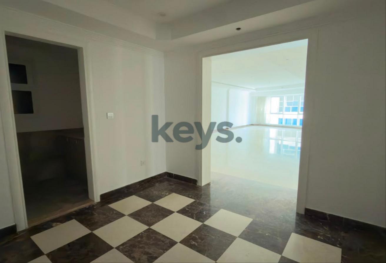 Spacious 3BR + Maid | Vacant | Unfurnished | Dubai Marina photo 8