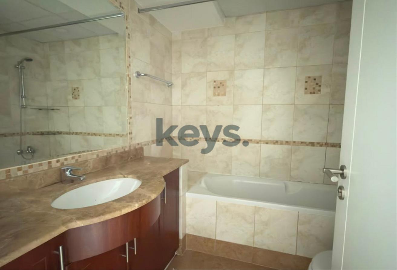 Spacious 3BR + Maid | Vacant | Unfurnished | Dubai Marina photo 20