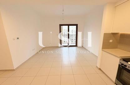 Apartment - 2 - 2 for sale in Zahra Breeze Apartments 3B - Zahra Breeze Apartments 3 - Zahra Breeze Apartments - Town Square - Dubai
