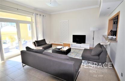 Apartment - 2 - 3 for rent in Al Das - Shoreline Apartments - Palm Jumeirah - Dubai