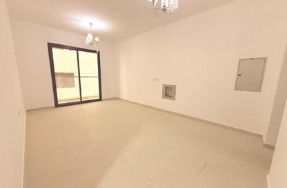 Apartment - 1 - 2 for rent in Anwar Al Furat Building - Al Jurf Industrial 3 - Al Jurf Industrial - Ajman