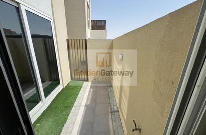Apartment - 3 - 2 for sale in Urbana 2 - Urbana - Emaar South - Dubai South (Dubai World Central) - Dubai Apartment - 3 - 2 for sale in Urbana 2 - Urbana - Emaar South - Dubai South (Dubai World Central) - Dubai