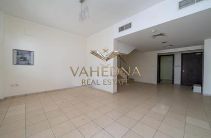 Villa - 5 Bedrooms - 6 Bathrooms for rent in Autumn 2 - Autumn - Seasons Community - District 15 - Jumeirah Village Circle - Dubai