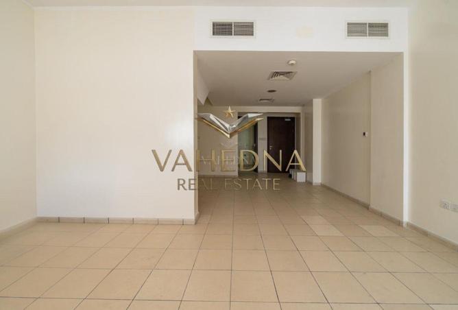 92695163 - Property Main Image