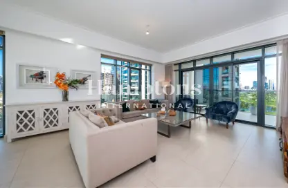 Apartment - 2 Bedrooms - 2 Bathrooms for sale in Vida Residence 3 - Vida Residence - The Hills - Dubai