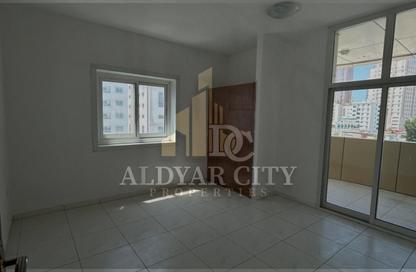 Apartment - 2 Bedrooms - 2 Bathrooms for rent in Al Rashidiya Towers - Al Rashidiya - Ajman Downtown - Ajman