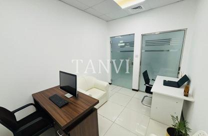 Office Space - Studio - 1 for rent in Al Fajer Complex - Oud Metha - Bur Dubai - Dubai