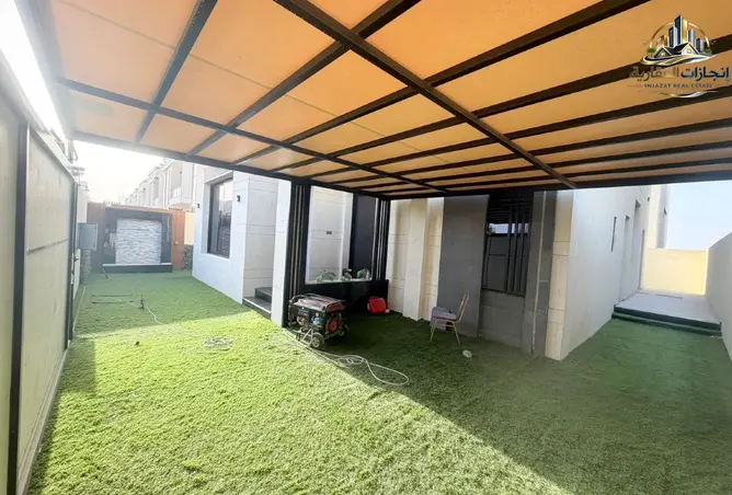 145984402 - Property Image 2