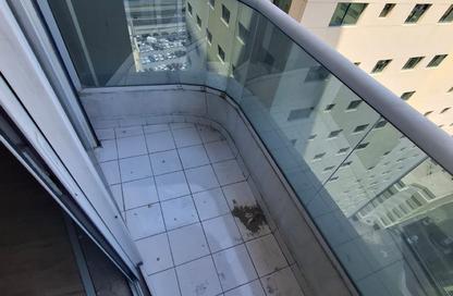 Apartment - 2 Bedrooms - 2 Bathrooms for rent in Al Shahid Tower - Al Qasba - Sharjah