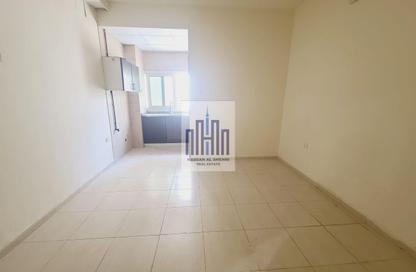 Apartment - Studio - 1 Bathroom for rent in Fire Station Road - Muwaileh - Sharjah