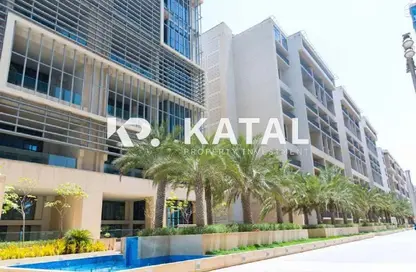 Apartment - 2 Bedrooms - 2 Bathrooms for sale in Building E - Al Zeina - Al Raha Beach - Abu Dhabi