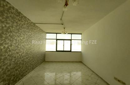 Apartment - 1 - 1 for rent in Al Mubarak Centre - Al Nabba - Sharjah Apartment - 1 - 1 for rent in Al Mubarak Centre - Al Nabba - Sharjah