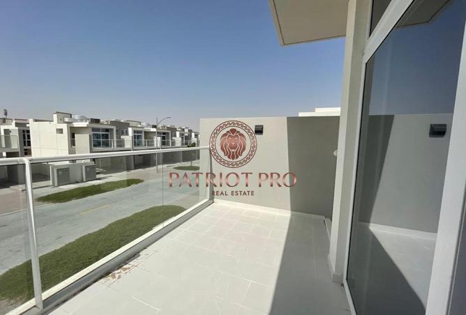 2OuI95xeuXI - صورة العقار 3