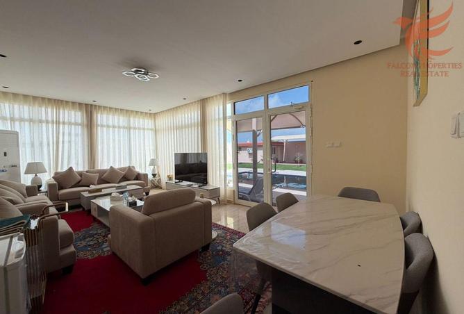 72720568 - Property Image 3