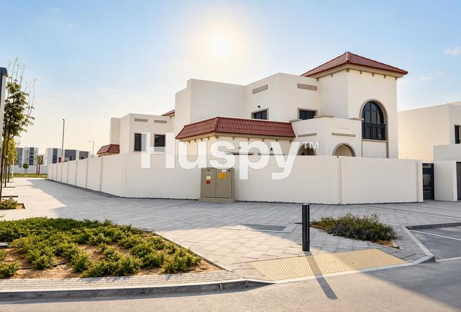 Corner Unit | Private Majlis | Vacant Now