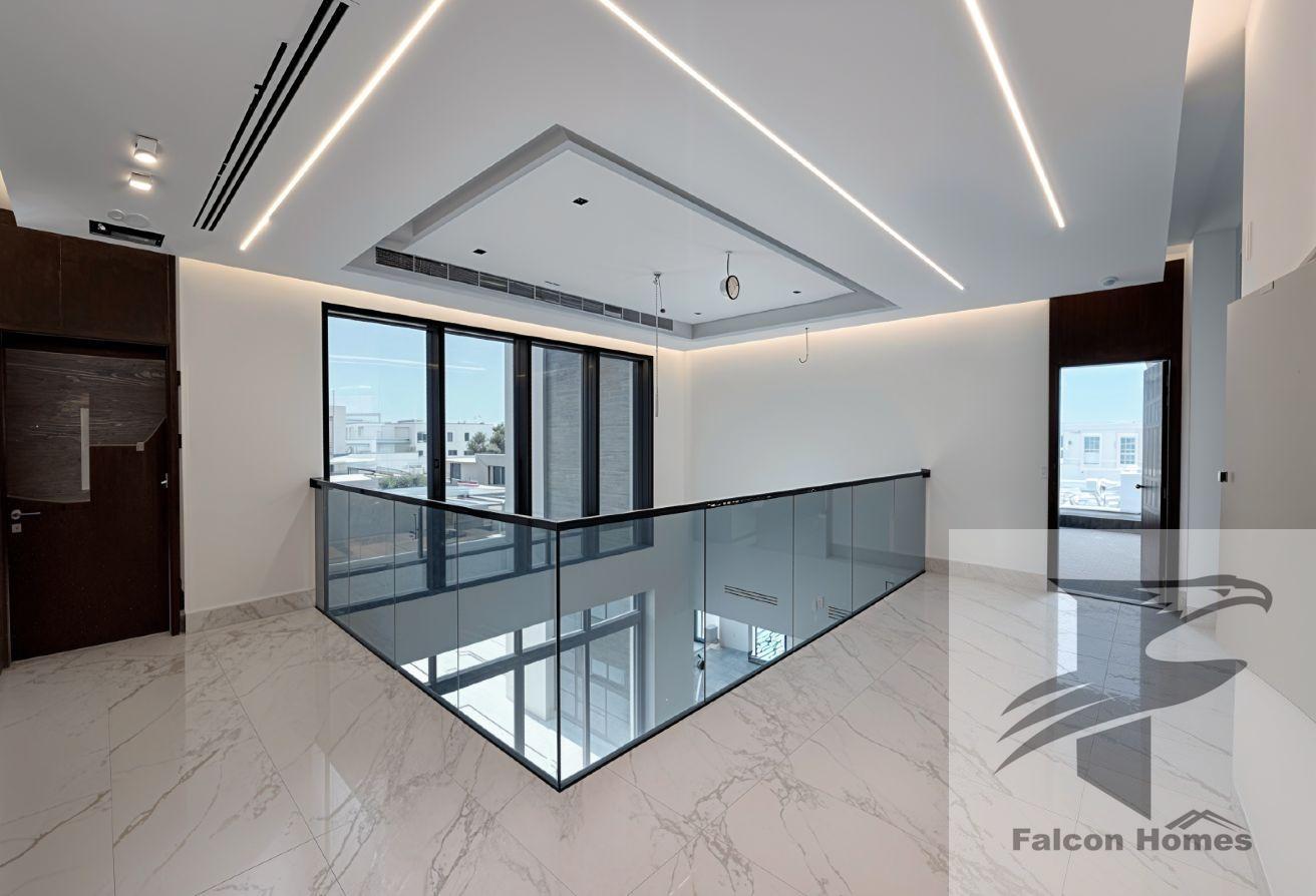 Brand New 6BR Modern Design Villa with Pool photo 9
