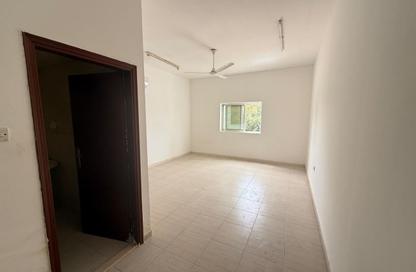 Apartment - Studio - 1 Bathroom for rent in Al Mowaihat 3 - Al Mowaihat - Ajman