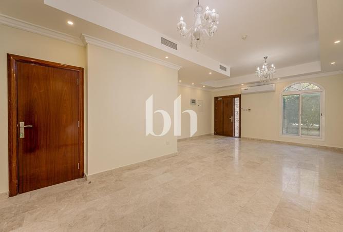 86199790 - Property Image 3