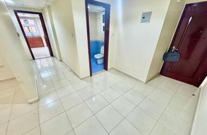 Apartment - 1 Bedroom - 2 Bathrooms for rent in Muwaileh 3 Building - Muwaileh - Sharjah