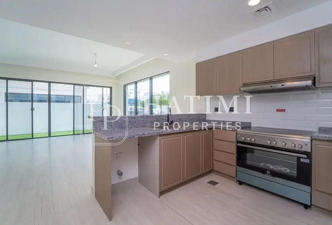 77366810 - Property Image 3