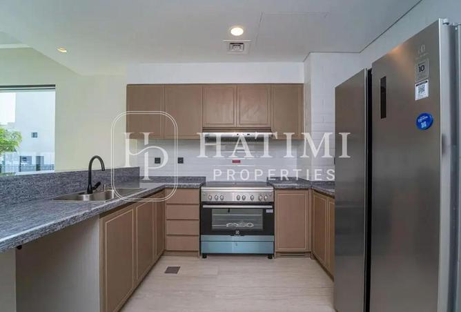 77366810 - Property Image 2