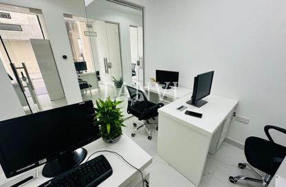 Office Space - Studio - 1 Bathroom for rent in Reem Residency - Al Karama - Dubai