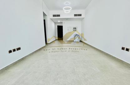 Apartment - 2 Bedrooms - 3 Bathrooms for rent in Iltemas Residence - Jumeirah Garden City - Al Satwa - Dubai