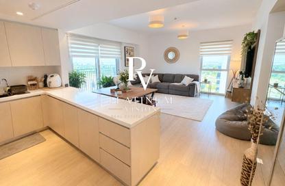 Apartment - 3 - 3 for rent in Waters Edge - Yas Island - Abu Dhabi