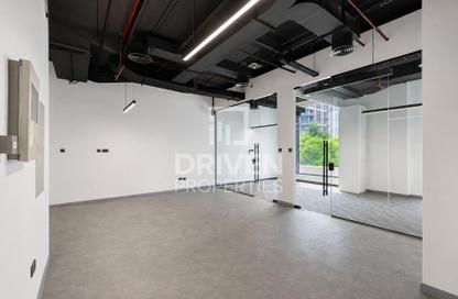 Office Space - Studio - 2 Bathrooms for rent in Hills Business Park Building 3 - Hills Business Park - Dubai Hills Estate - Dubai Office Space - Studio - 2 Bathrooms for rent in Hills Business Park Building 3 - Hills Business Park - Dubai Hills Estate - Dubai