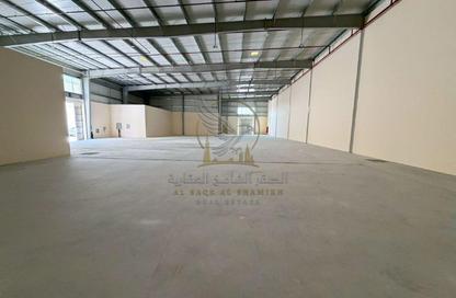 Warehouse - Studio - 1 for rent in Al Sajaa Industrial - Al Sajaa - Sharjah
