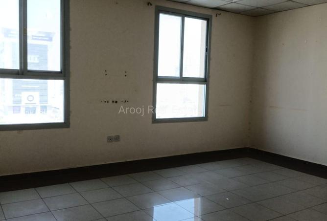 136081473 - Property Main Image