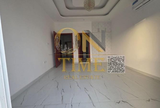 72721062 - Property Image 3