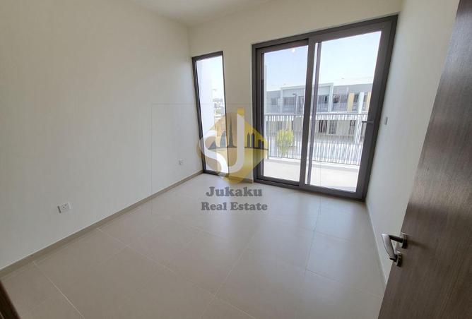 106863137 - Property Image 2