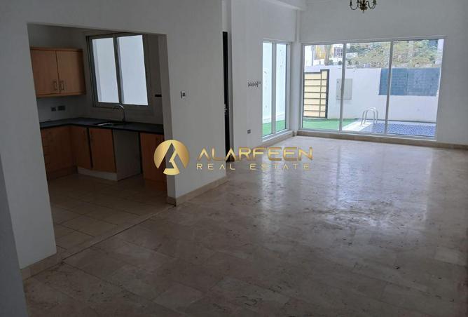 79000089 - Property Image 2