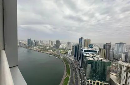 Apartment - 3 Bedrooms - 5 Bathrooms for rent in Al Fardan Centre - Al Majaz 3 - Al Majaz - Sharjah