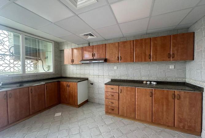 82819635 - Property Image 3