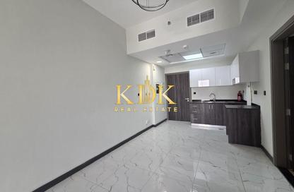 Apartment - 1 Bedroom - 1 Bathroom for sale in Rukan Tower B - Rukan Tower - Rukan - Dubai Land - Dubai Apartment - 1 Bedroom - 1 Bathroom for sale in Rukan Tower B - Rukan Tower - Rukan - Dubai Land - Dubai