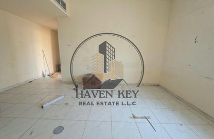 Apartment - 1 - 1 for rent in Fire Station Road - Muwaileh - Sharjah