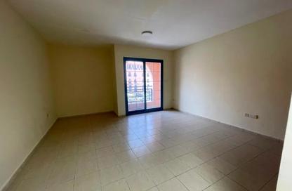 Apartment - Studio - 1 Bathroom for rent in Building Y22 - England Cluster - International City - Dubai