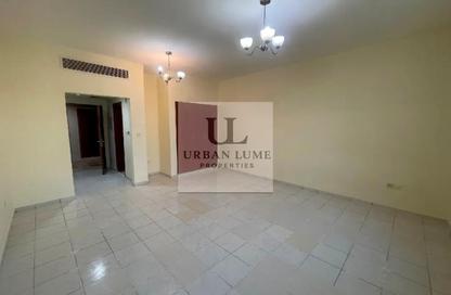 Apartment - Studio - 1 Bathroom for rent in Building Y22 - England Cluster - International City - Dubai Apartment - Studio - 1 Bathroom for rent in Building Y22 - England Cluster - International City - Dubai