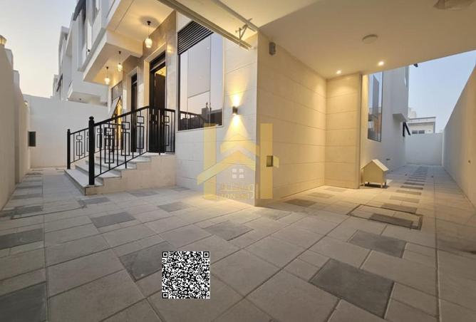 126559313 - Property Image 2